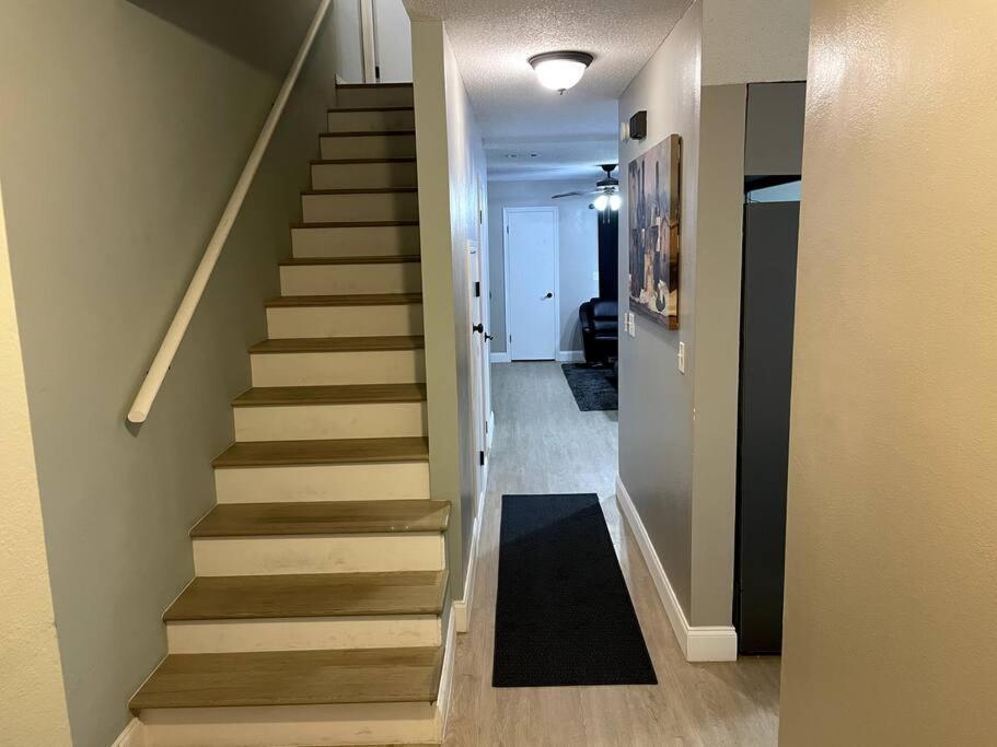 Modern 2 Bedroom Townhome Minutes From The Beach!! Fort Walton Beach Exterior foto