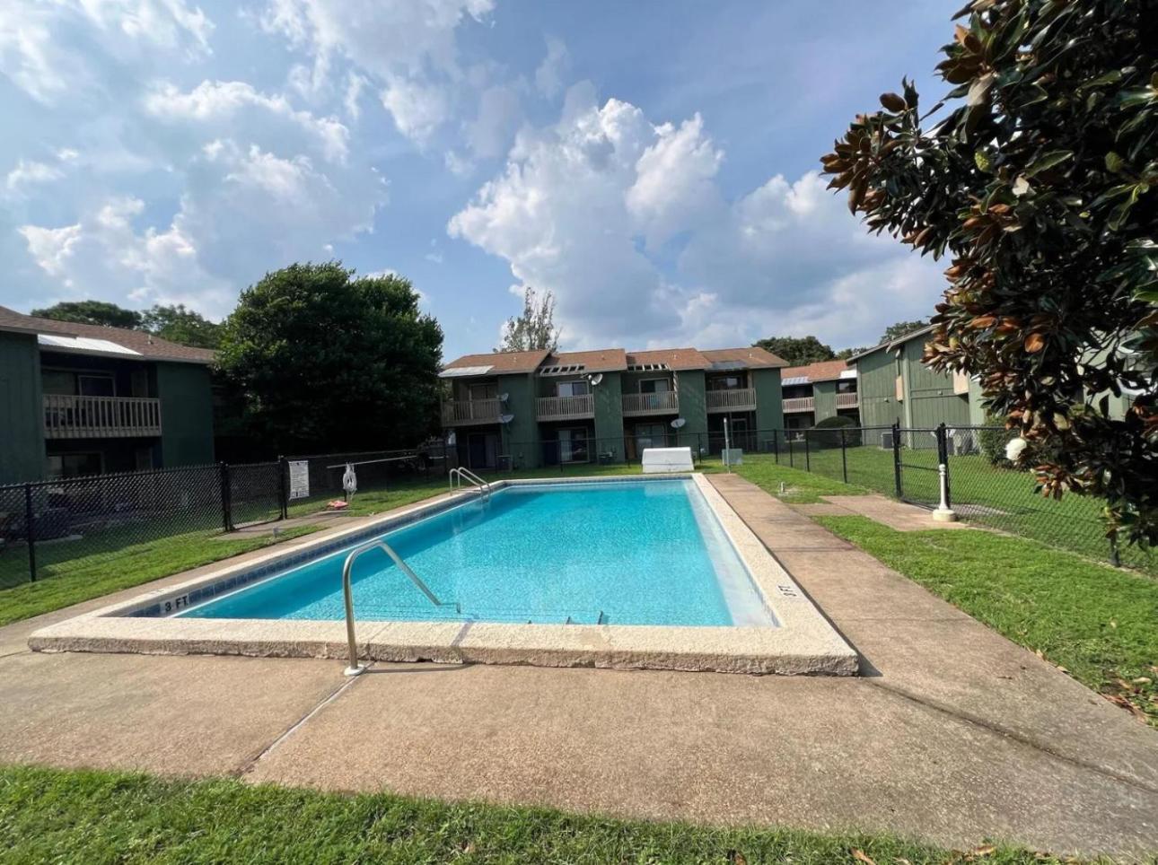 Modern 2 Bedroom Townhome Minutes From The Beach!! Fort Walton Beach Exterior foto